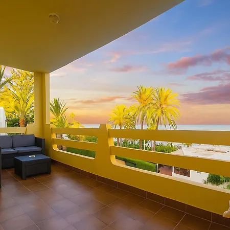 Lejlighed Vistamar Apartment-beachfront