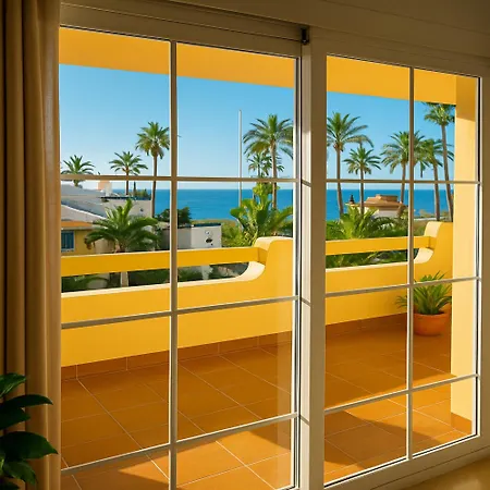 Vistamar Apartment-beachfront *