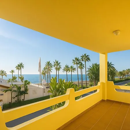 Vistamar Apartment-beachfront *